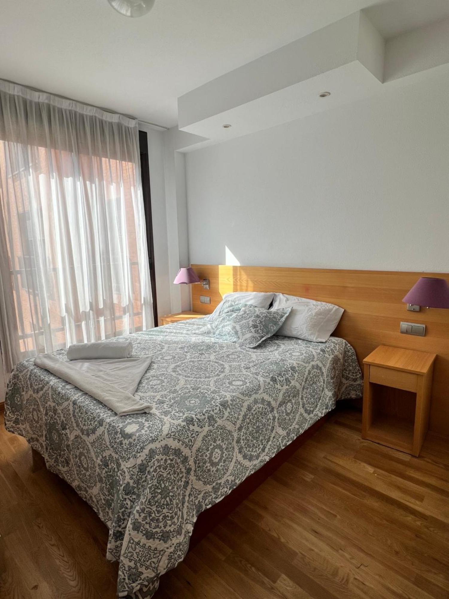 Samaniego Suite, Airport, Ifema Turistico Мадрид Екстер'єр фото